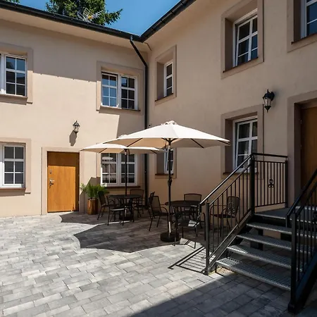 Apartment Platinum 8