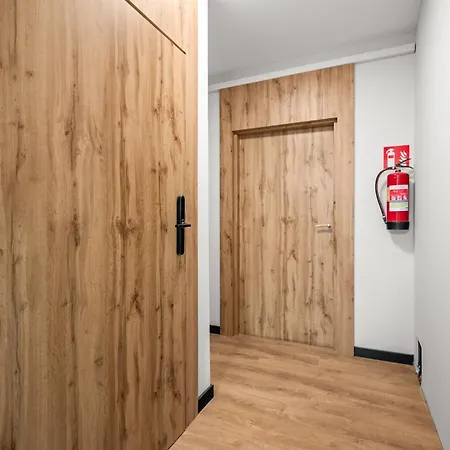 Apartment Platinum 8