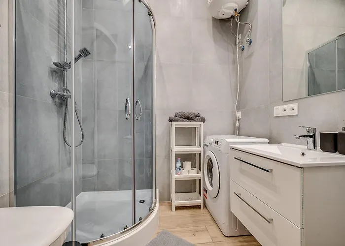 Platinum 8 דירה ריבניק